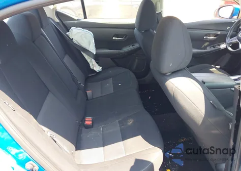 2022 Nissan Sentra Sv Xtronic Cvt z USA, uszkodzony, nr VIN 3N1AB8CV9NY297886